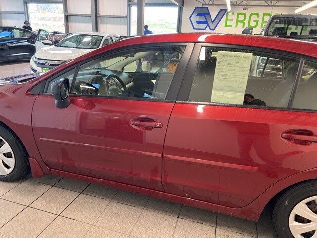 2016 Subaru Impreza 2.0i photo 4