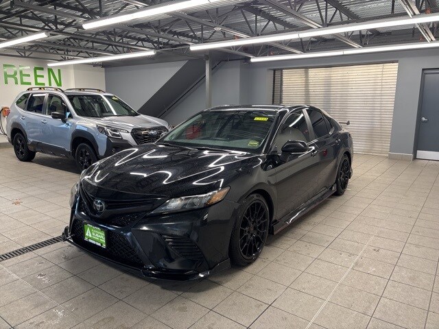 2021 Toyota Camry TRD V6 photo 3