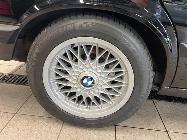 1988 BMW M5 - Photo 10