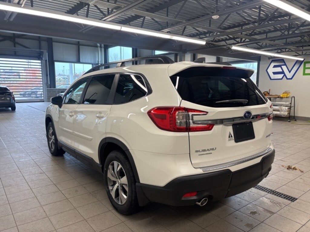New 2025 Subaru Ascent Premium 7-Passenger SUV