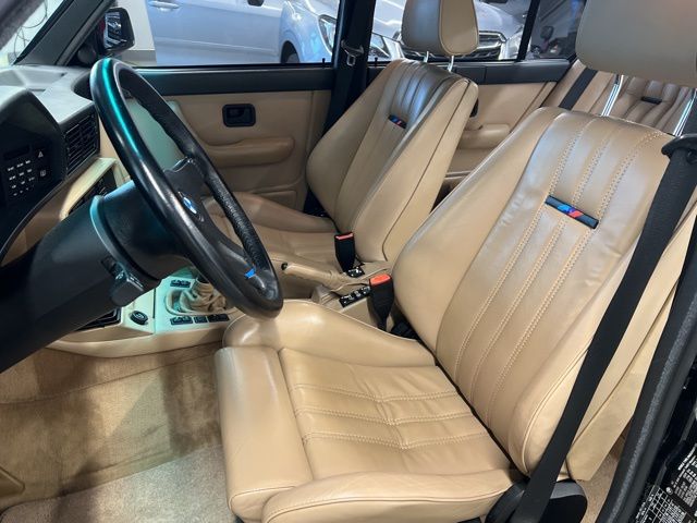1988 BMW M5 - Photo 25