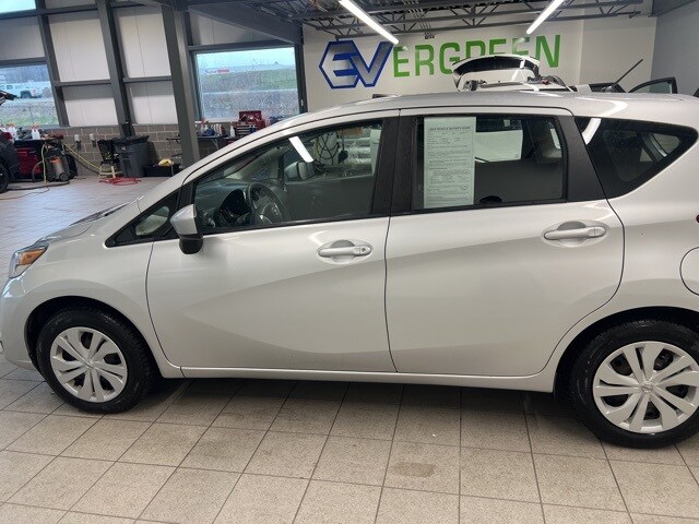 2017 Nissan Versa Note Plus photo 4