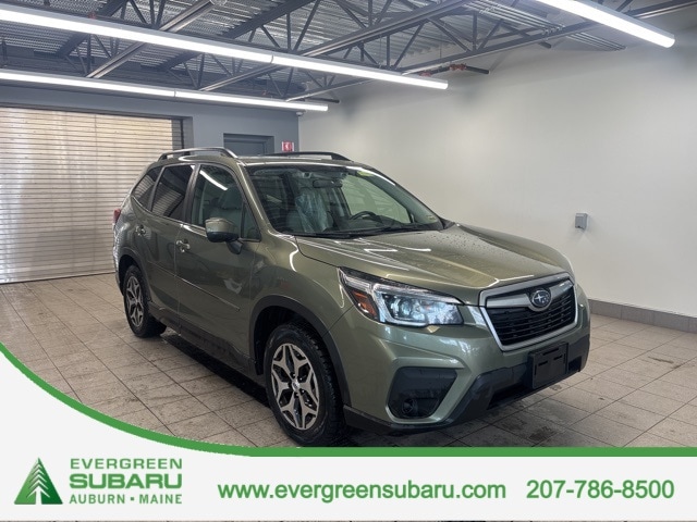 2020 Subaru Forester Premium's photo