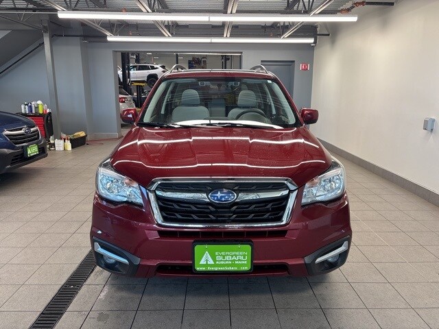 2018 Subaru Forester 2.5i Premium photo 2