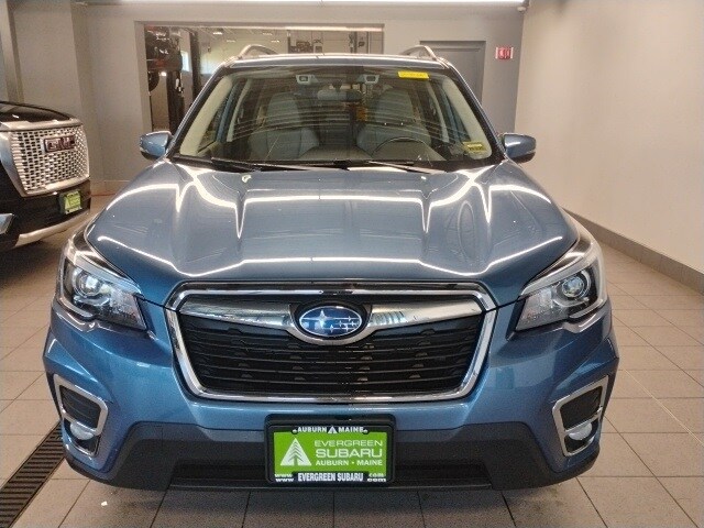 2020 Subaru Forester Limited photo 2