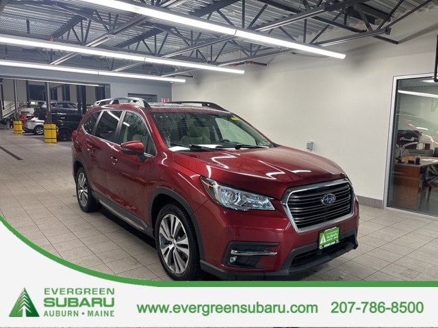 2019 Subaru Ascent Limited's photo