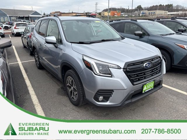 2022 Subaru Forester Premium