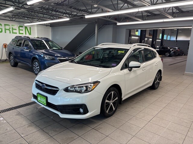 2022 Subaru Impreza Premium photo 3