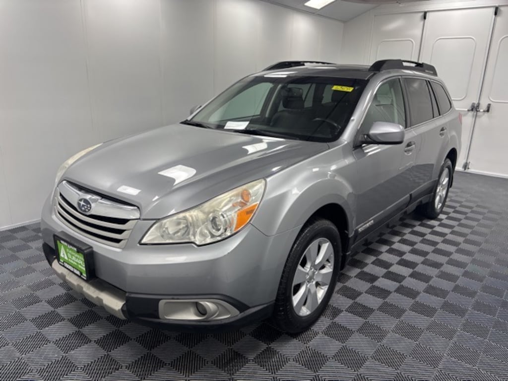 Used 2011 Subaru Outback 2.5i SUV