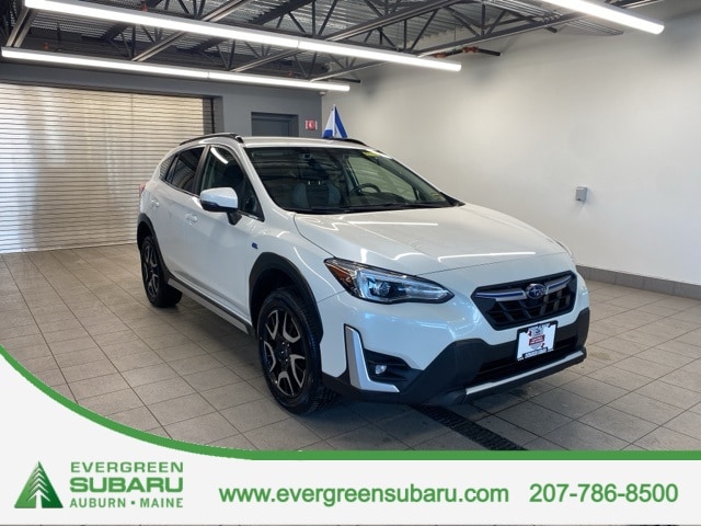 2022 Subaru Crosstrek Hybrid's photo