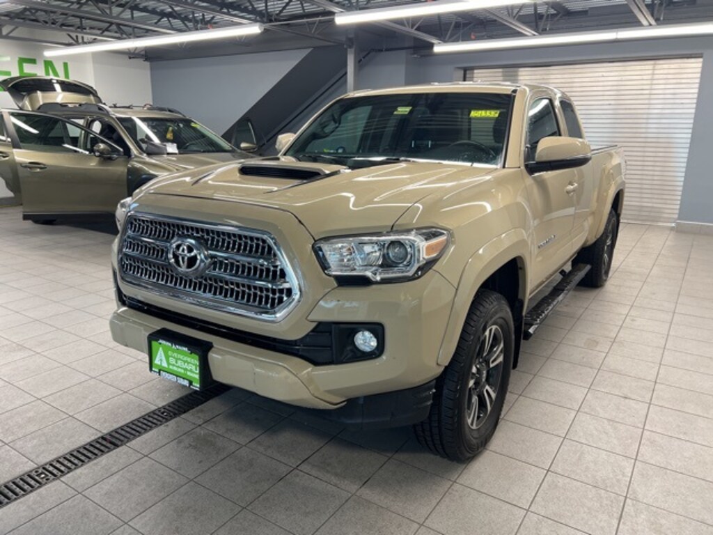 Used 2017 Toyota Tacoma TRD Sport Truck