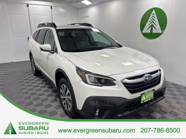2020 Subaru Outback Premium's photo