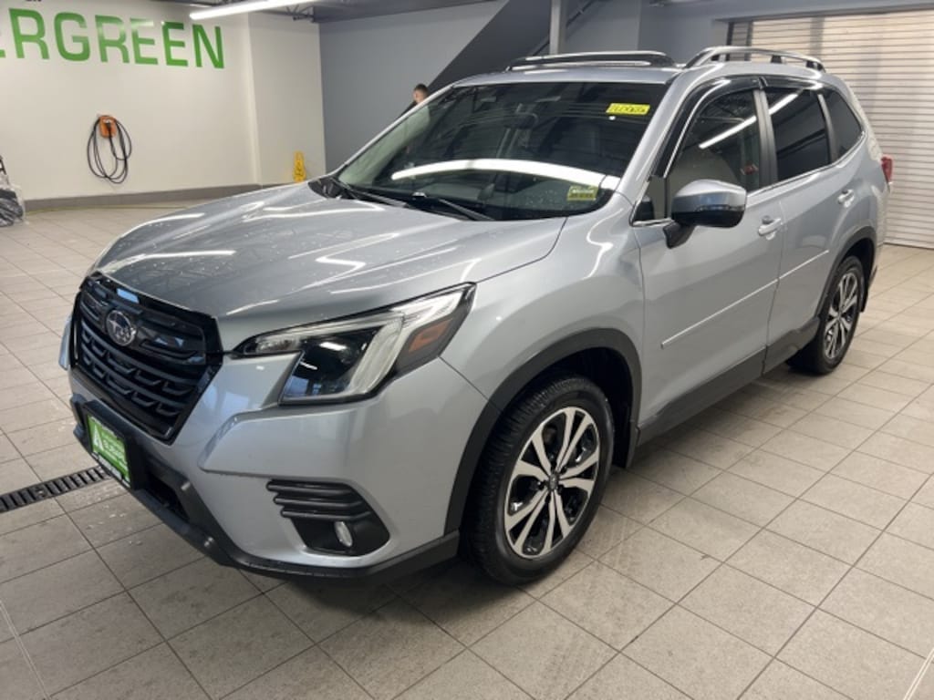 Used 2023 Subaru Forester Limited SUV