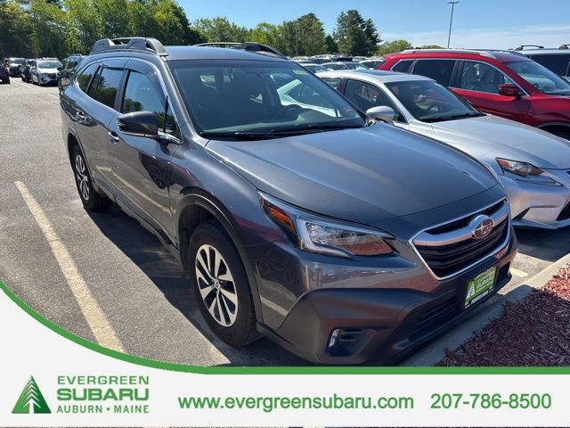 2020 Subaru Outback Premium's photo