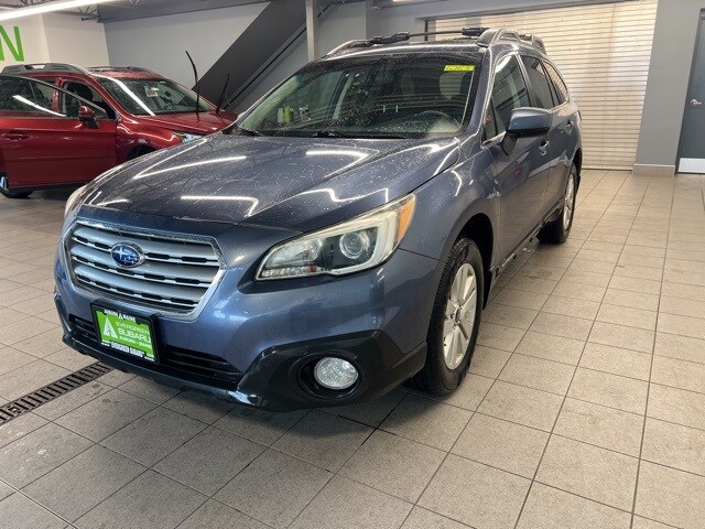 2015 Subaru Outback 2.5i Premium photo 3