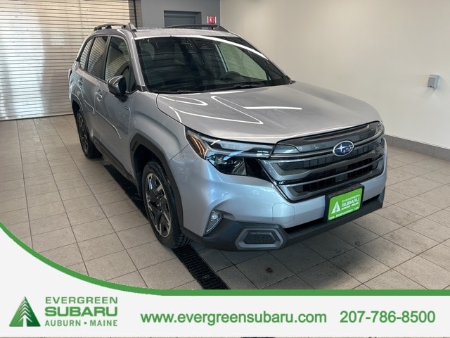 2025 Subaru Forester Limited's photo