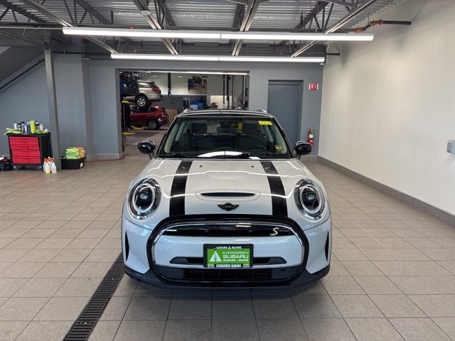 Used 2022 MINI Hardtop 2 Door SE with VIN WMW13DJ01N2S11198 for sale in Auburn, ME