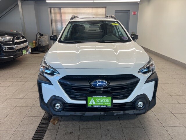 2024 Subaru Outback Premium photo 2