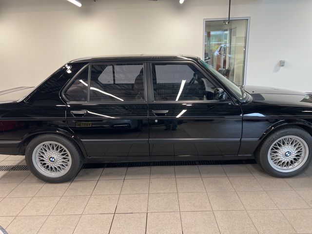 1988 BMW M5 - Photo 8