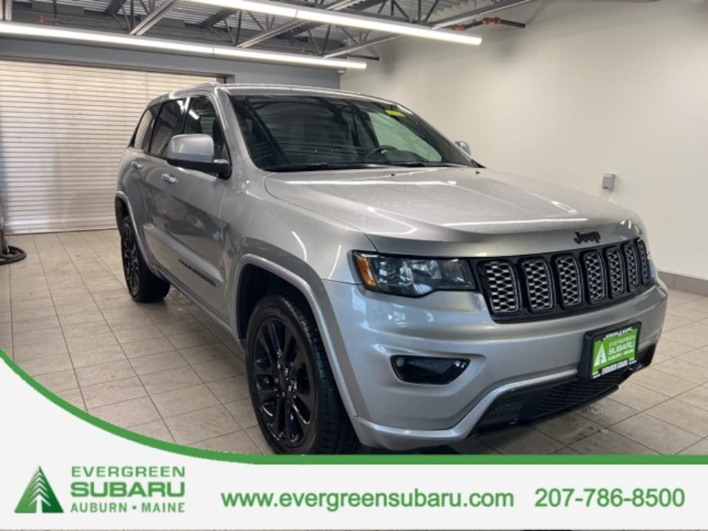 Used 2017 Jeep Grand Cherokee Altitude SUV