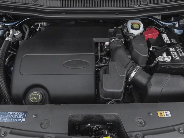 640 × 480