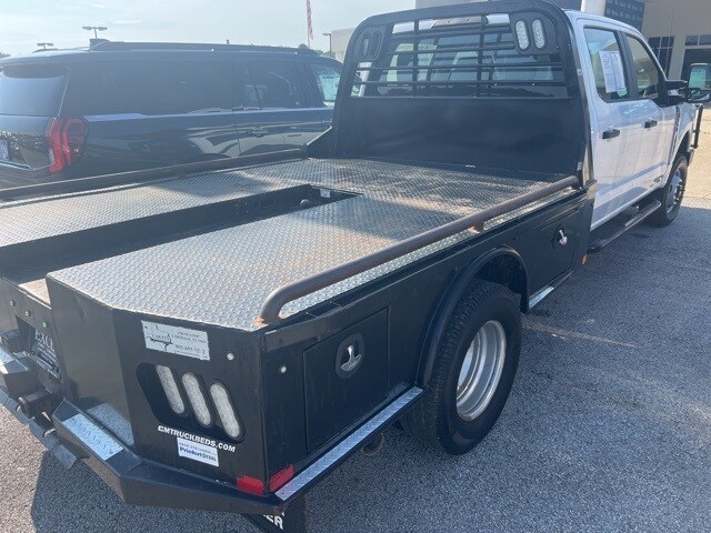 2023 Ford F-350 XL photo 2