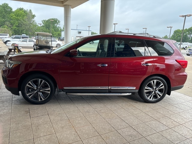 Used 2020 Nissan Pathfinder Platinum with VIN 5N1DR2DMXLC620708 for sale in Carthage, TX