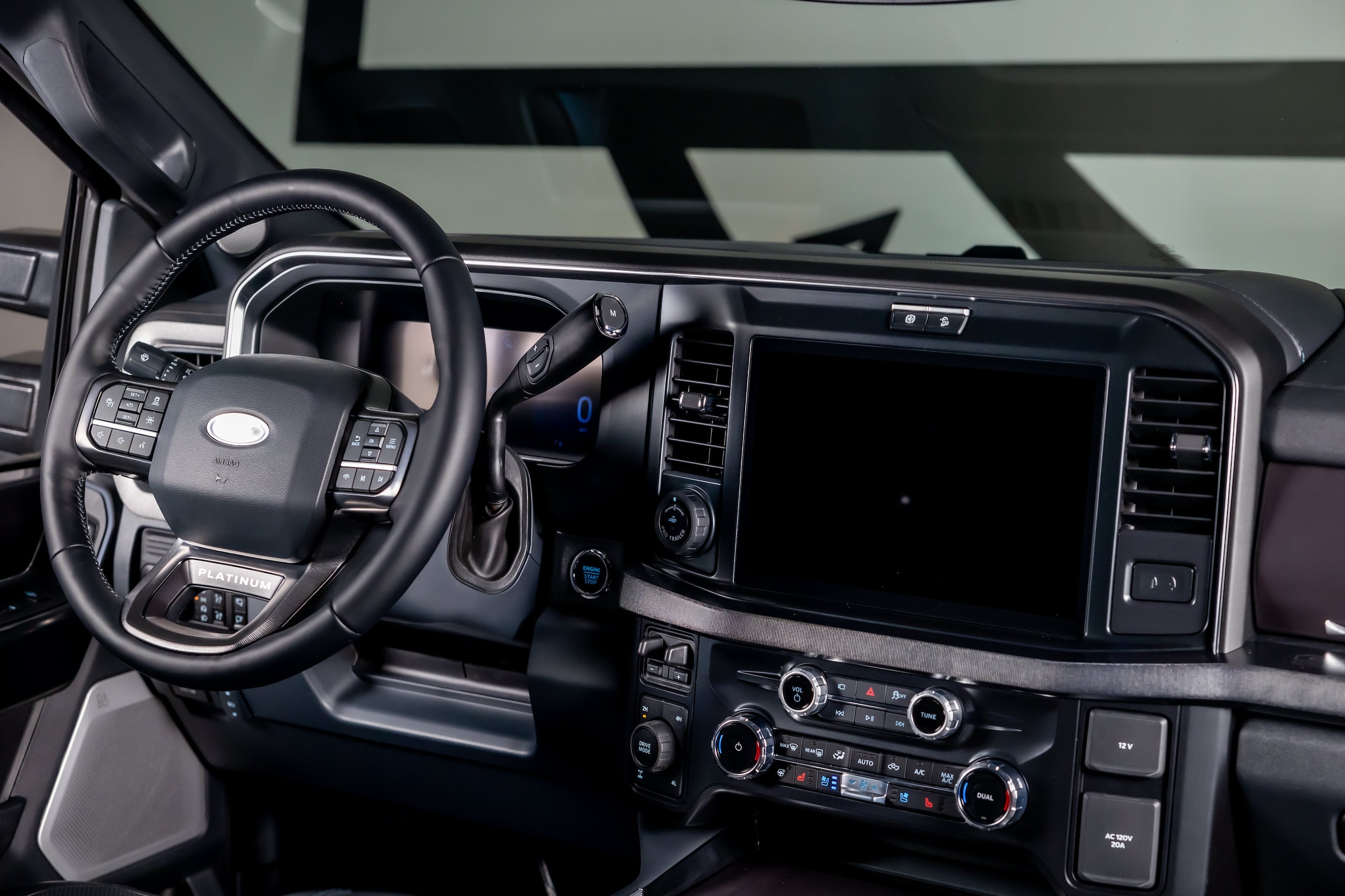 2026 Ford F-250 Super Duty Platinum - Photo 62