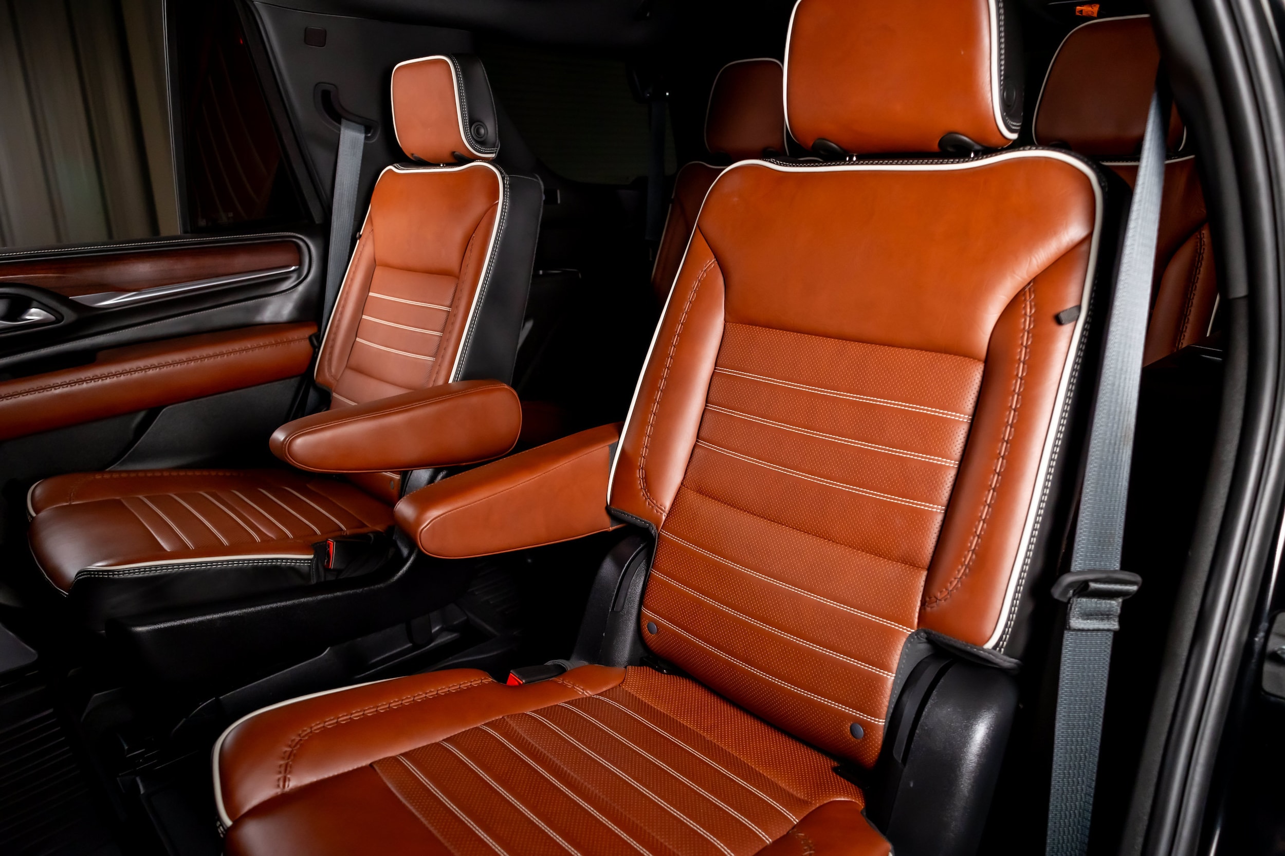2024 GMC Yukon Denali Ultimate - Photo 26