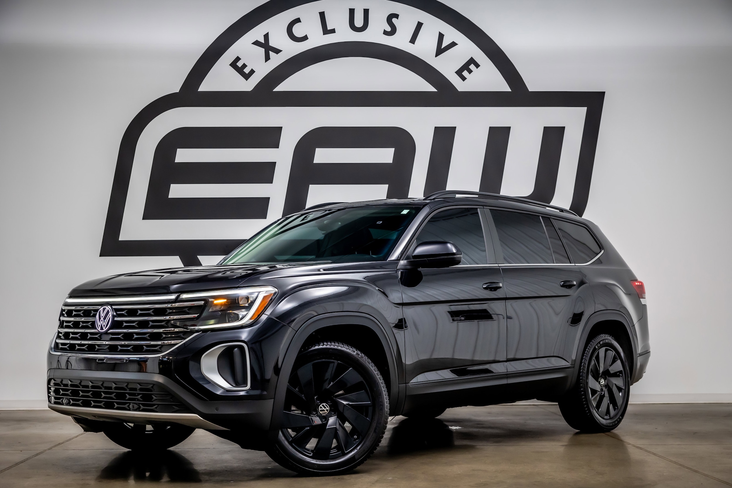 2024 Volkswagen Atlas 2.0T SE w/Tech's photo