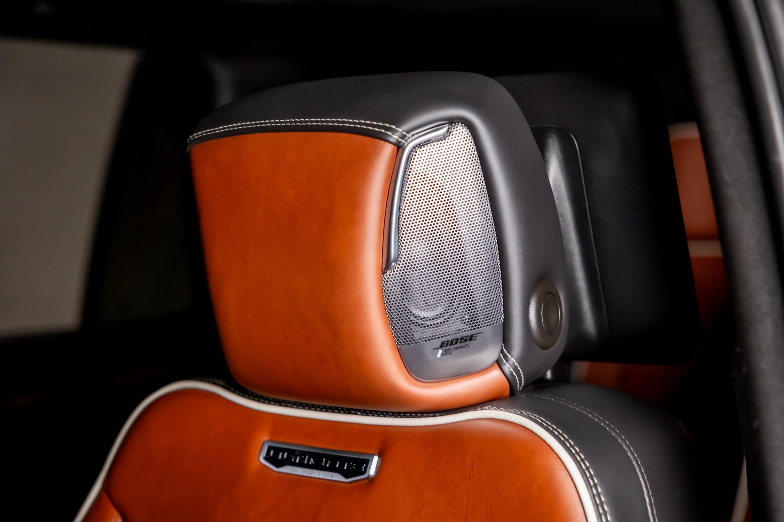 2024 GMC Yukon Denali Ultimate - Photo 54