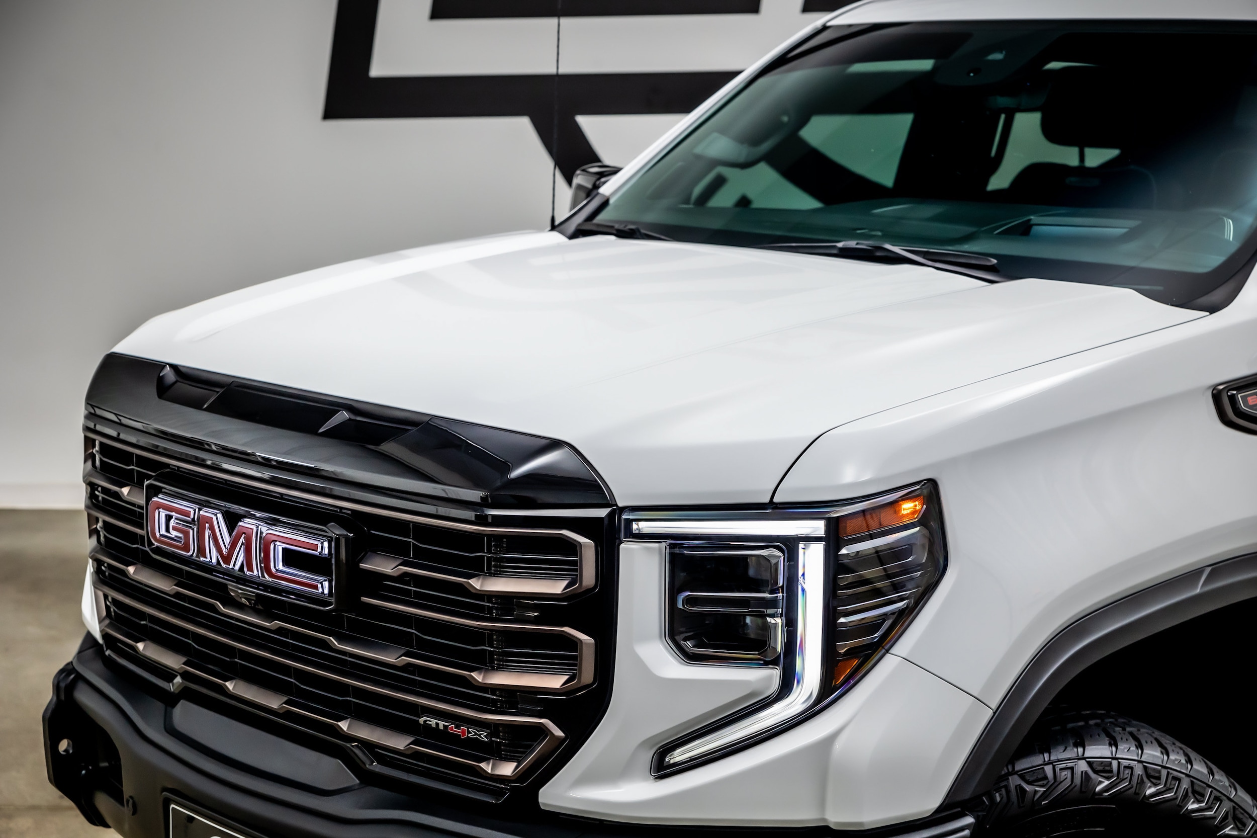 2023 GMC Sierra 1500 AT4X - Photo 25