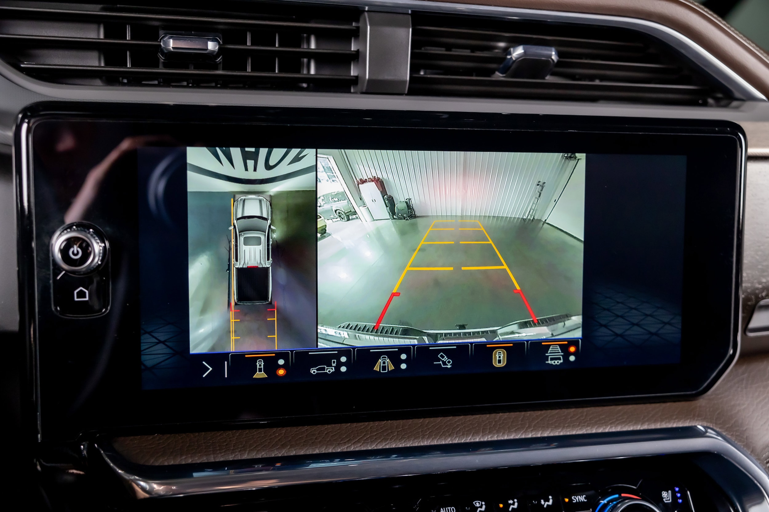 2026 GMC Sierra 1500 Denali - Photo 11
