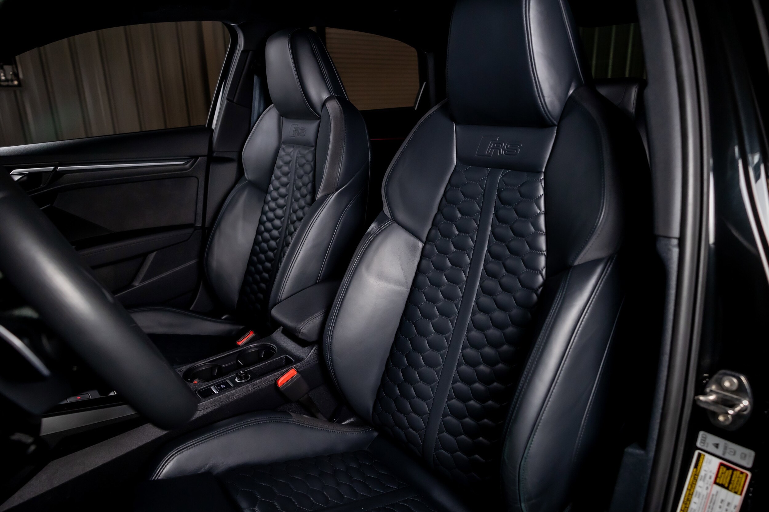 2022 Audi RS 3 Base photo 4