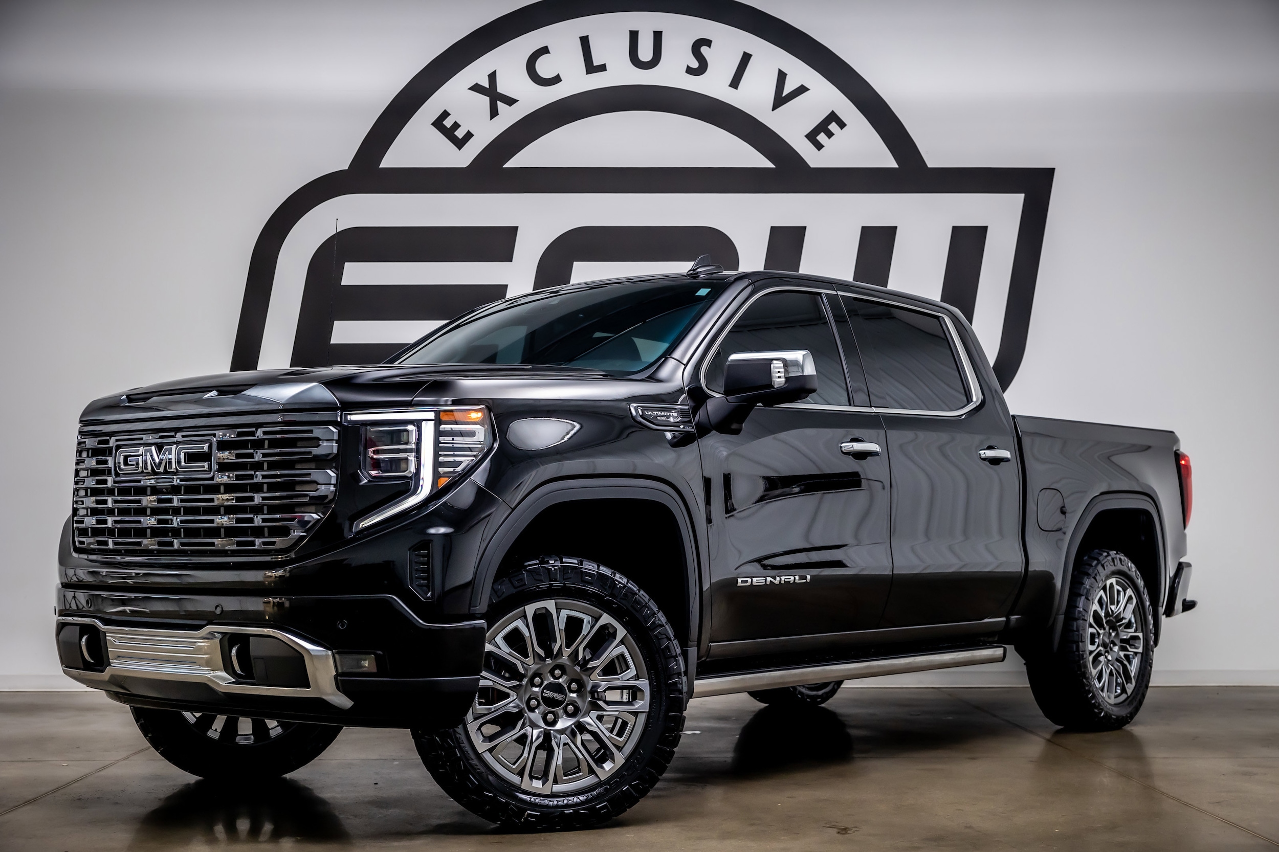 2023 GMC Sierra 4WD Crew Cab Short Box Denali Ultimate's photo