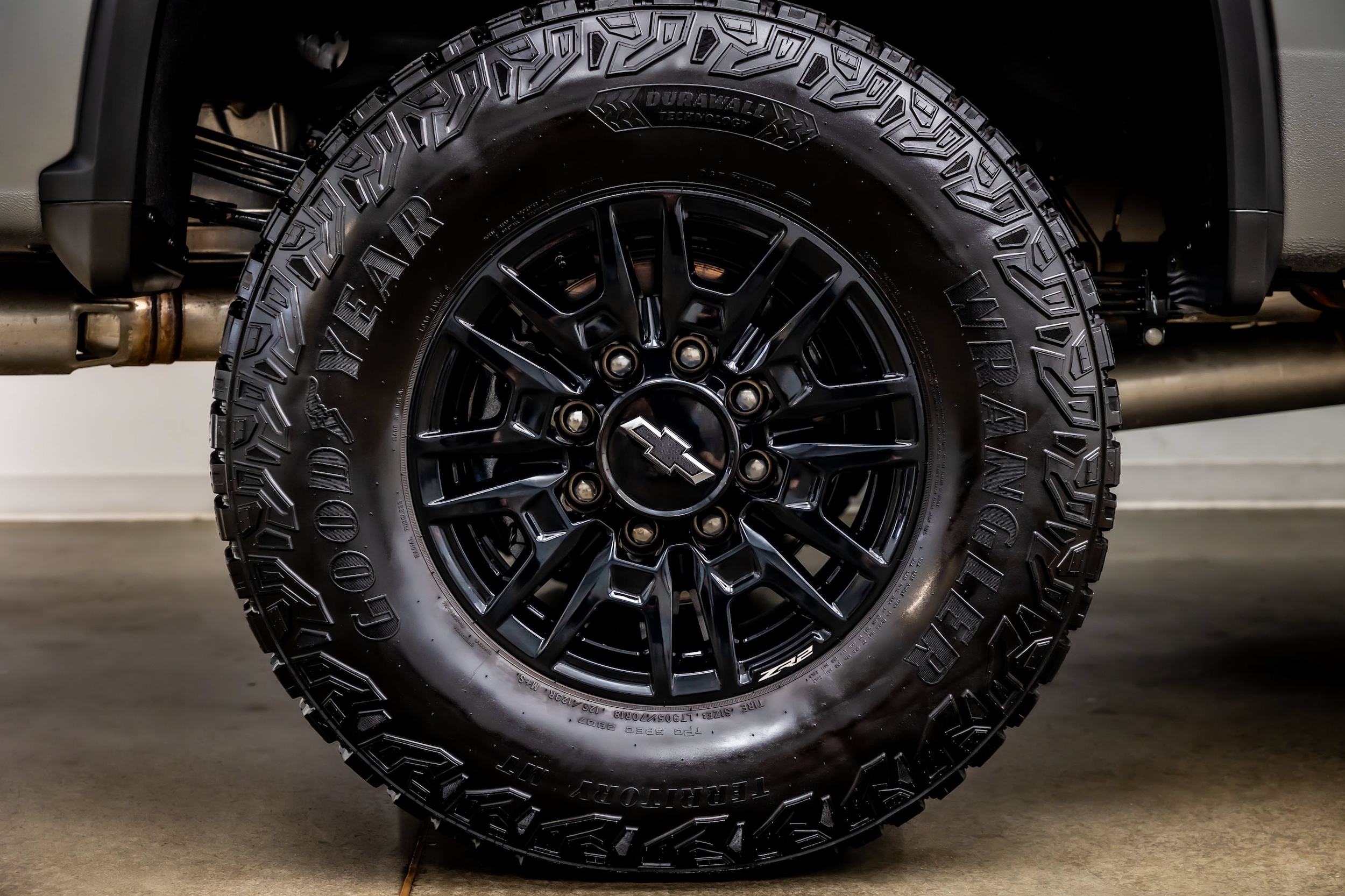 2025 Chevrolet Silverado 2500HD ZR2 - Photo 41