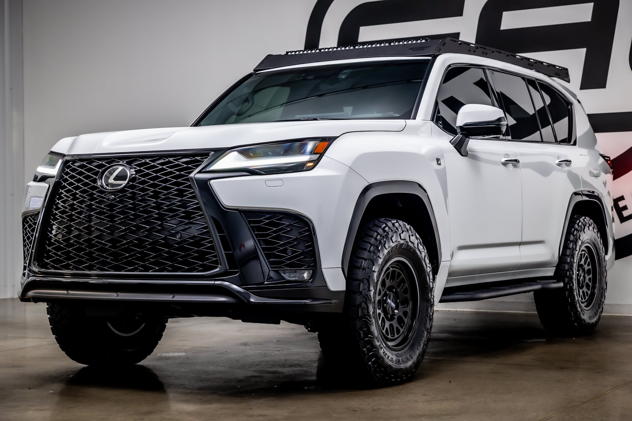 2024 Lexus LX 41