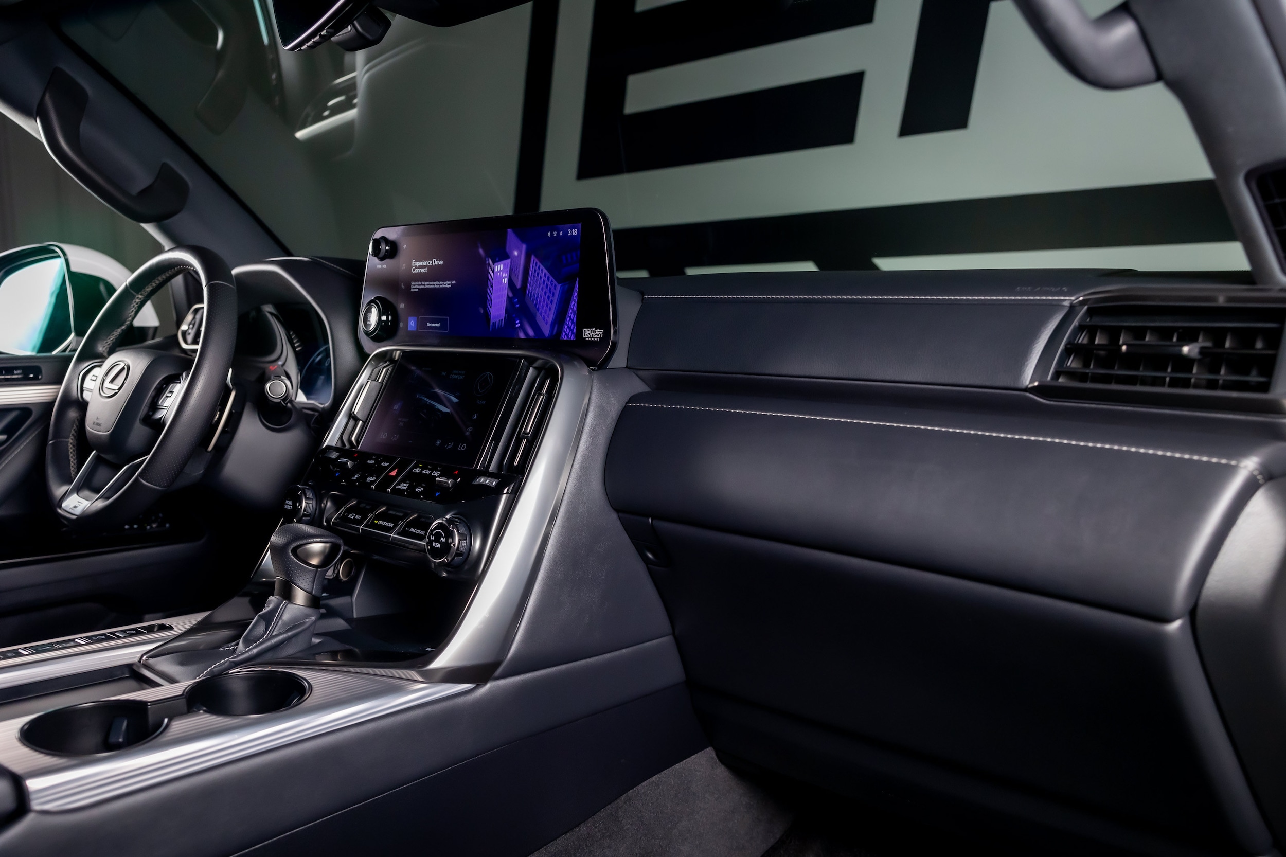2024 Lexus LX 22