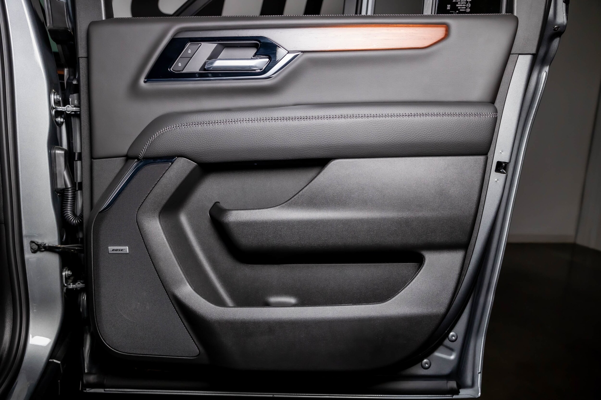2026 GMC Yukon XL Denali - Photo 43