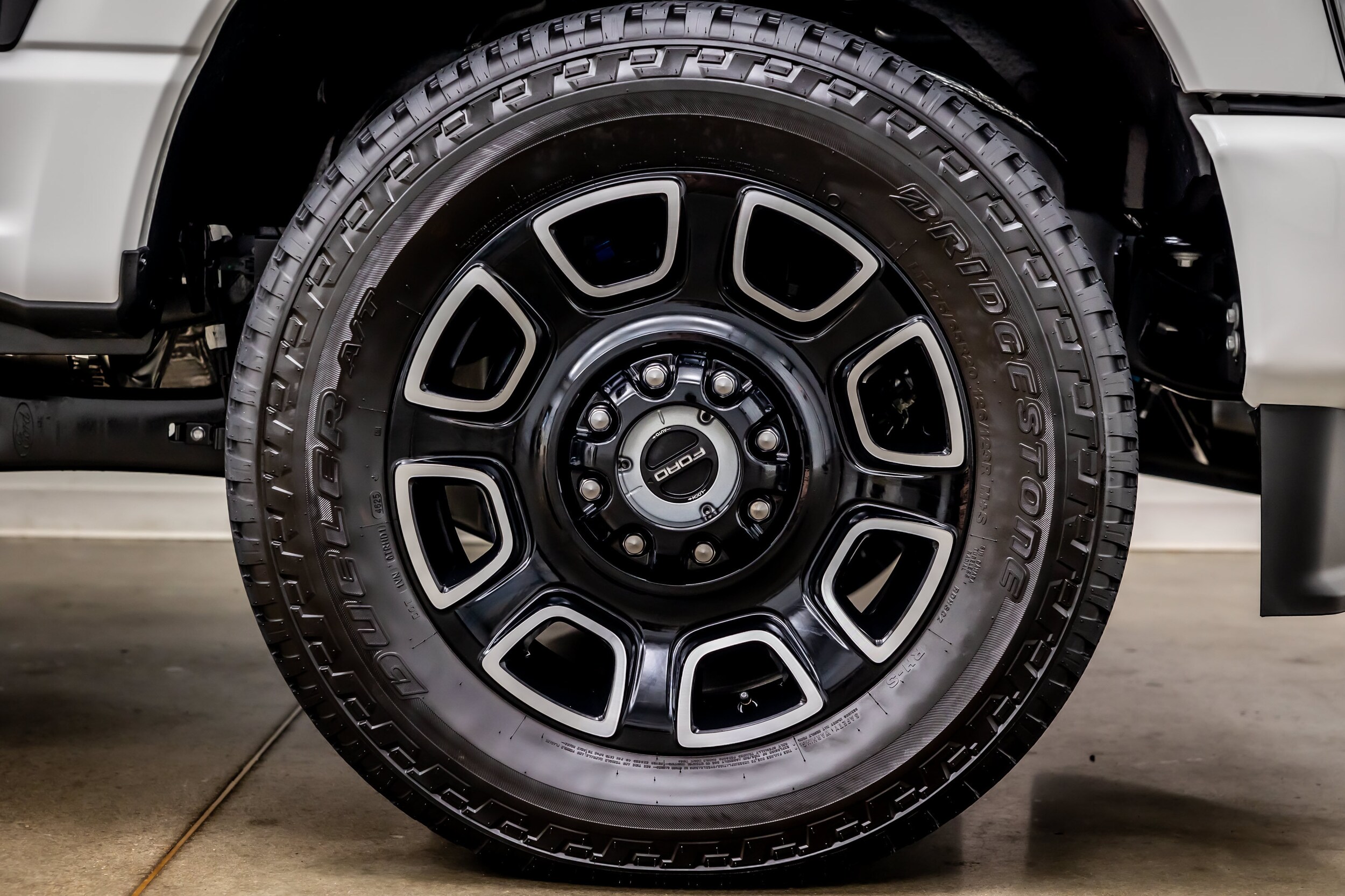 2026 Ford F-250 Super Duty Platinum - Photo 44