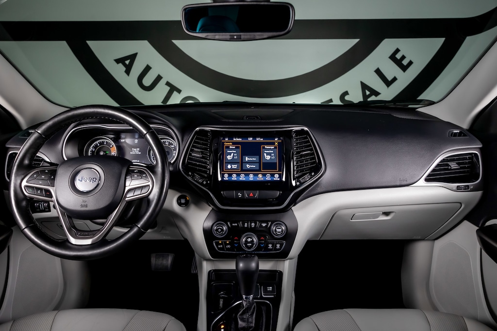 Used 2020 Jeep Cherokee Limited SUV