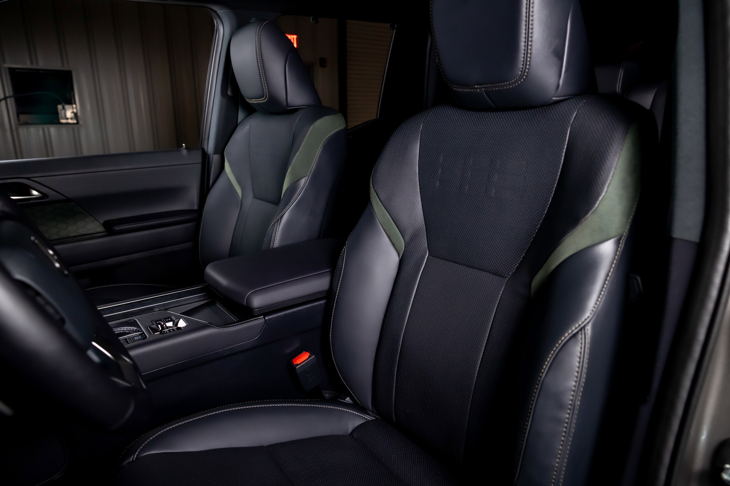 2024 Lexus GX 550 Overtrail photo 4