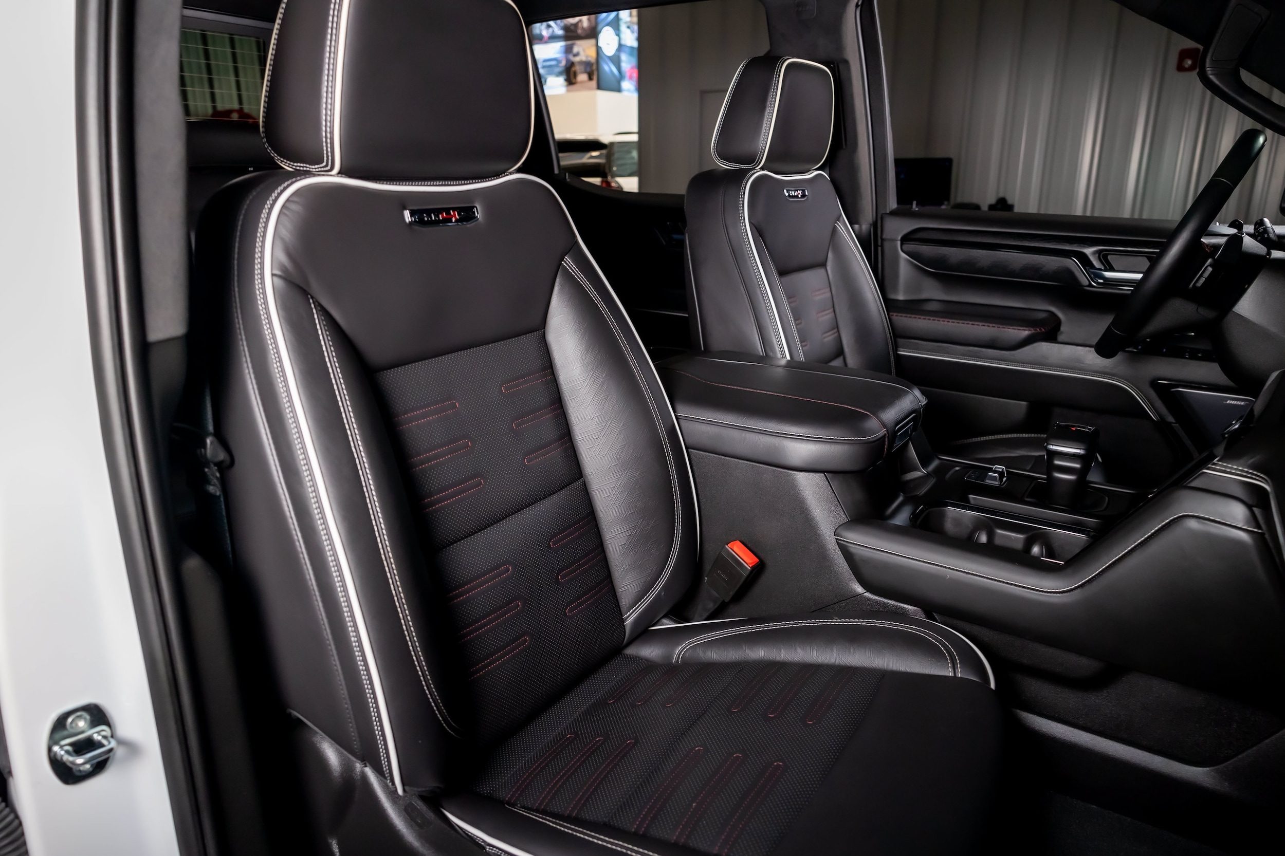 2023 GMC Sierra 1500 AT4X - Photo 20
