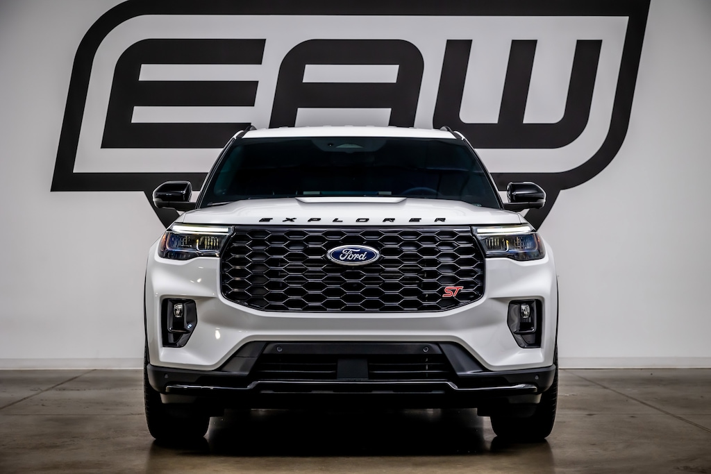 Used 2025 Ford Explorer ST SUV