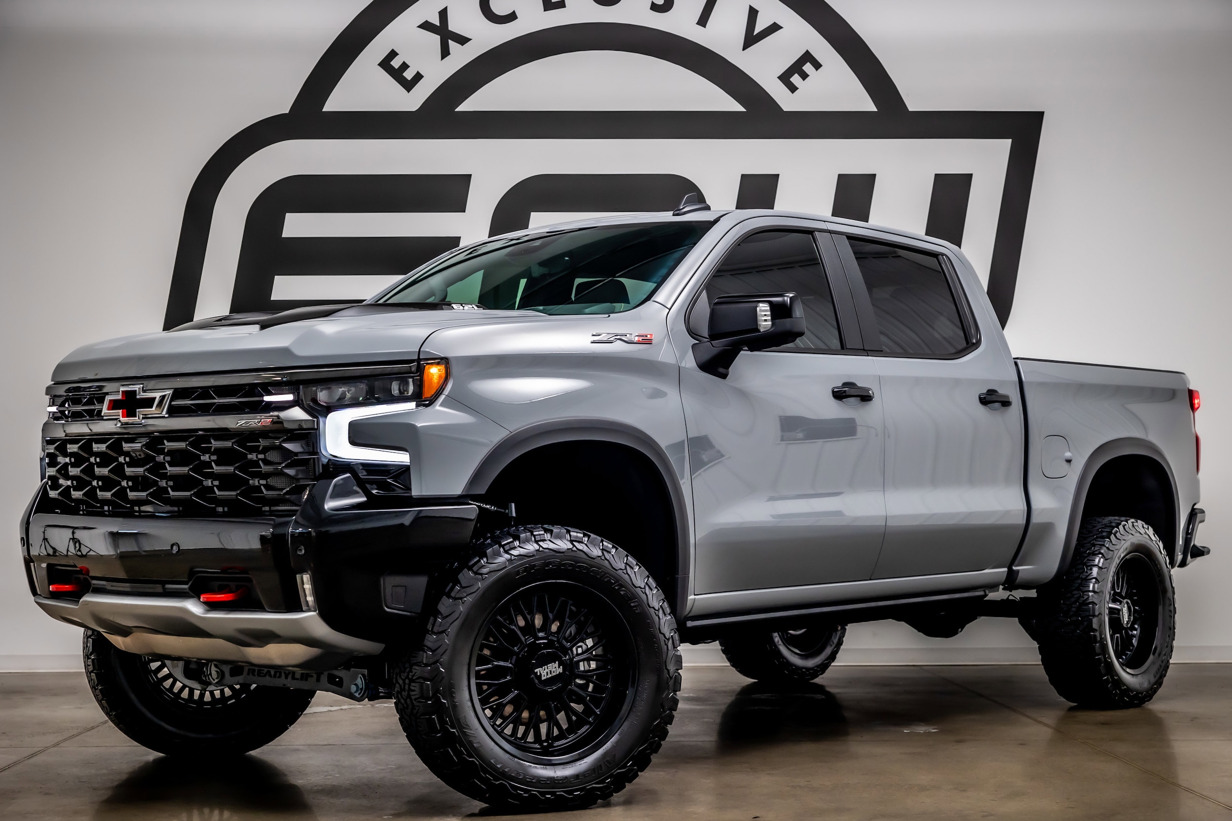 2025 Chevrolet Silverado 1500 ZR2's photo