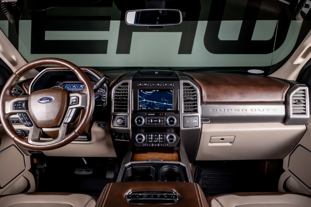 Used 2019 Ford F-450 Limited 4WD Crew Cab 8 Box Truck Crew Cab