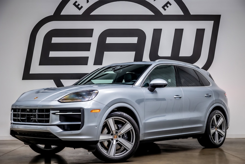 Used 2025 Porsche Cayenne SUV