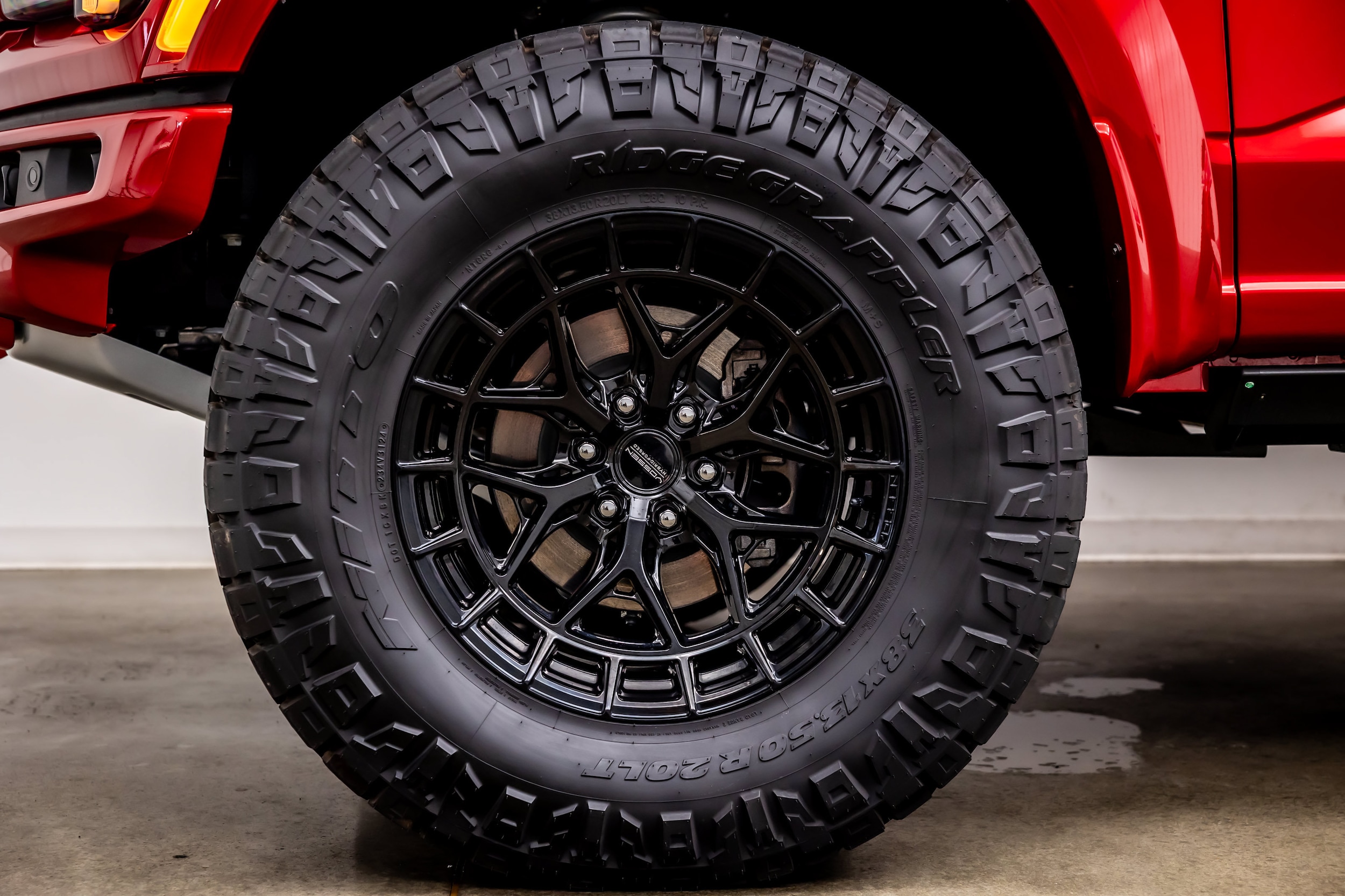 2024 Ford F-150 Raptor - Photo 46