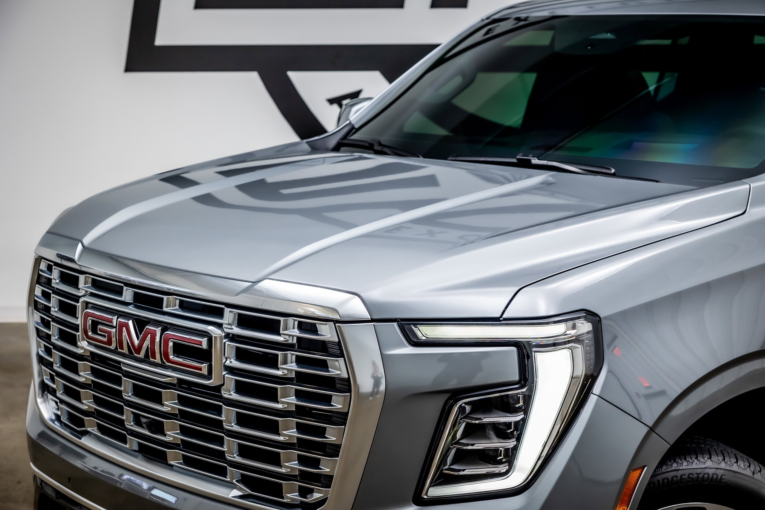 2026 GMC Yukon XL Denali - Photo 20