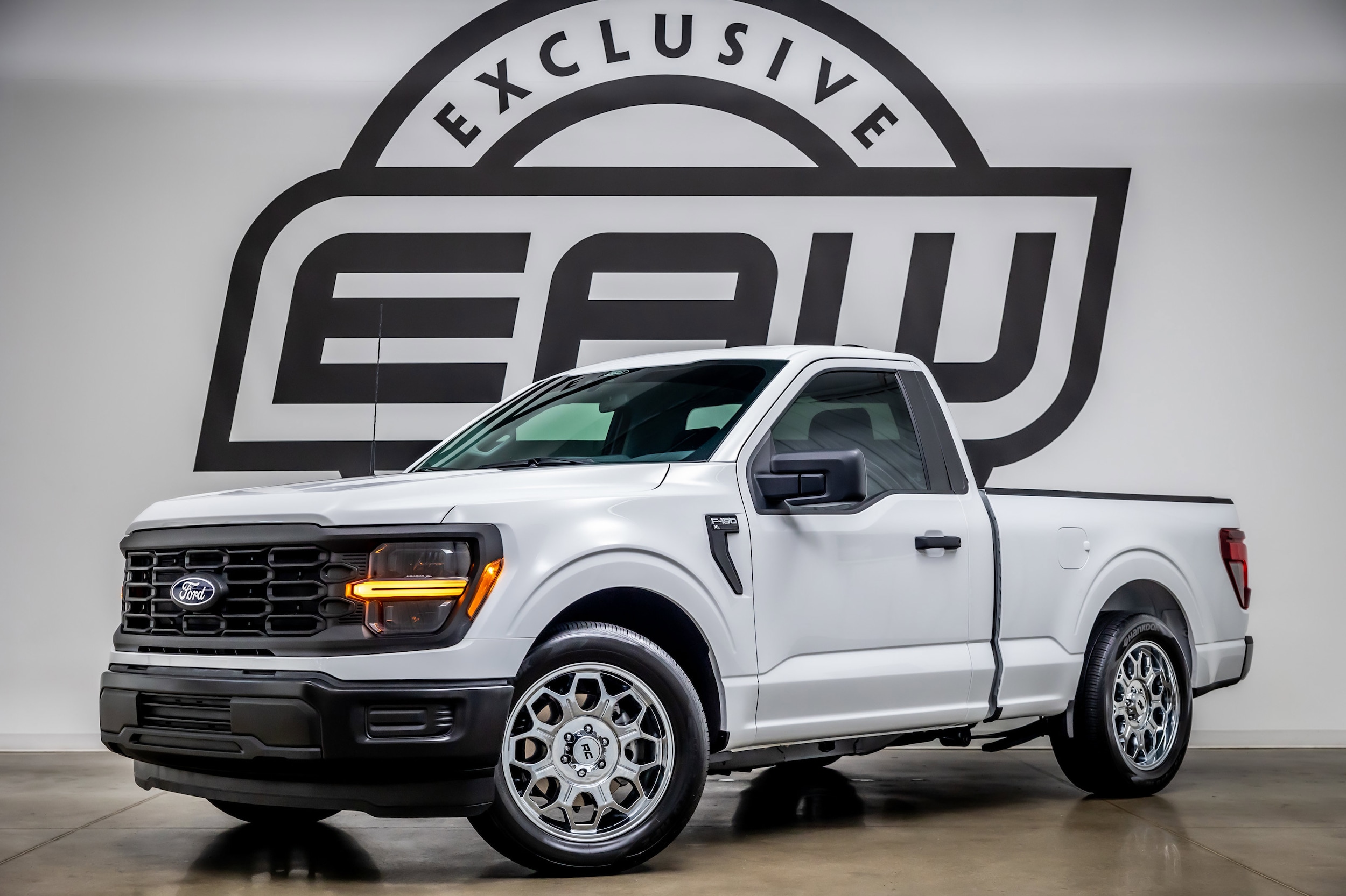 2024 Ford F-150 XL's photo